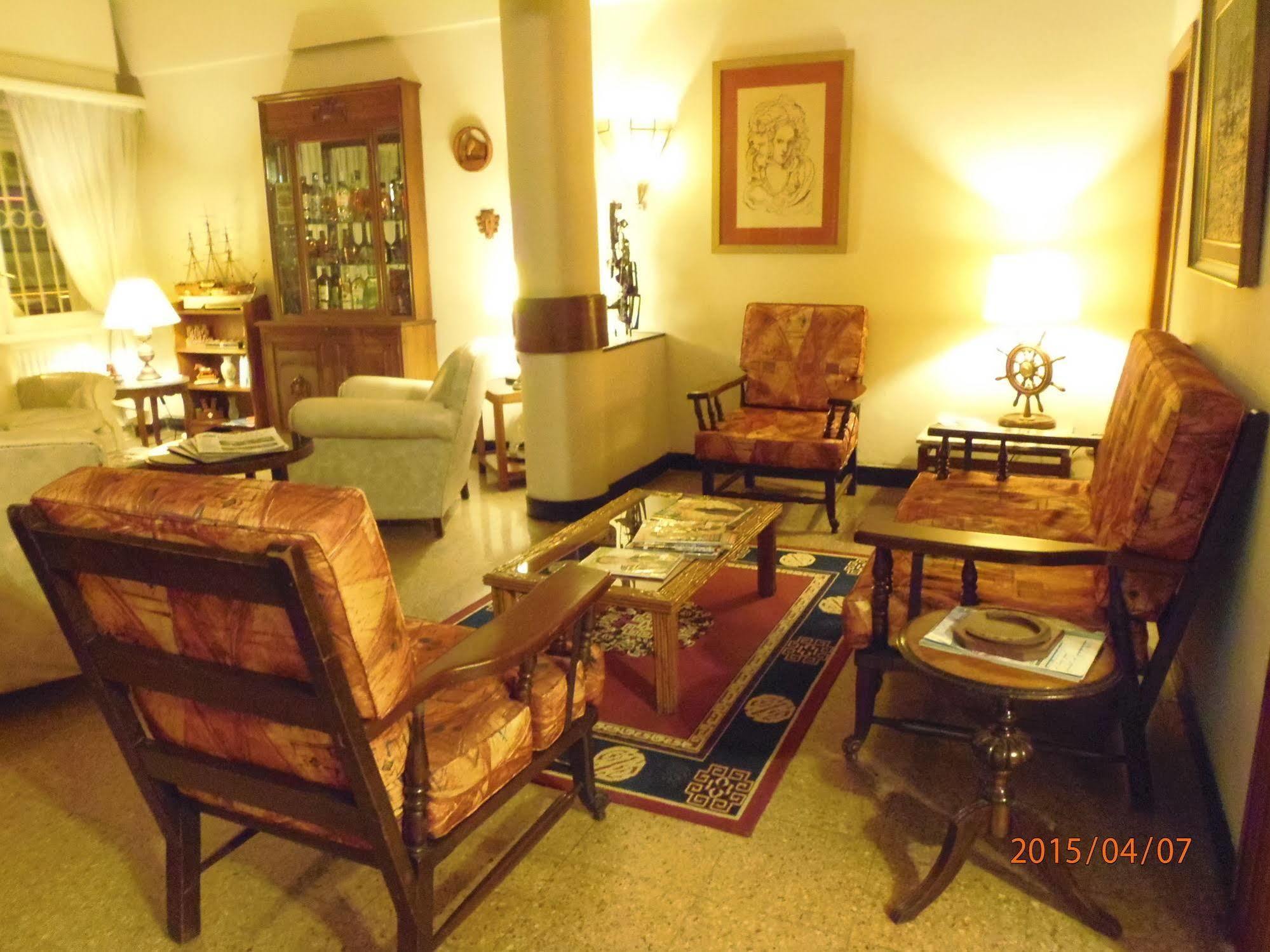 City Hotel Mar Del Plata Bagian luar foto